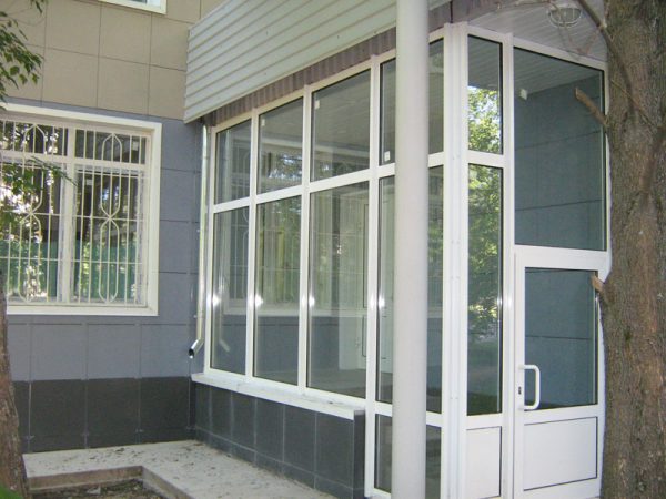 Комфорт и теплосбережение: окна и двери ПВХ - 1