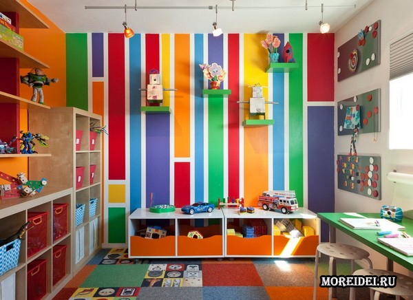 Как выбрать материал обоев для детской комнаты?