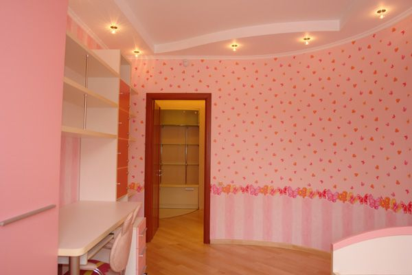Потолки из гипсокартона в спальне – красота, практичность и отсутствие трудоемкости в создании