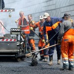 В Украине ремонтируют дороги -